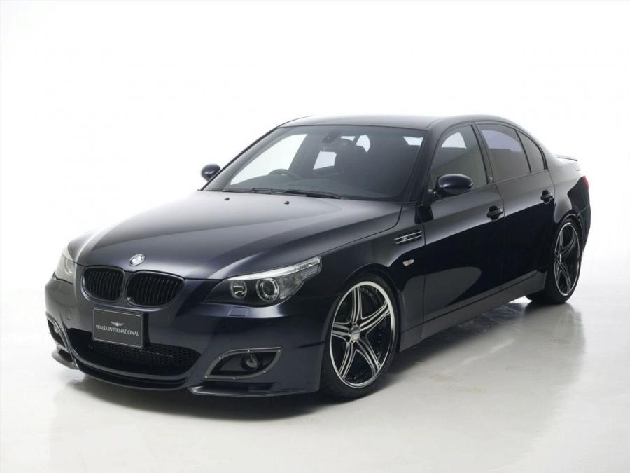 BMW 5-Series Sports Line by Wald 2009 года  (фото 10 из 11)